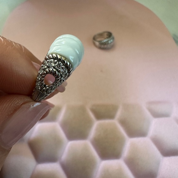 Judith Ripka Silver and White Statement Rings - Picture 8 of 10